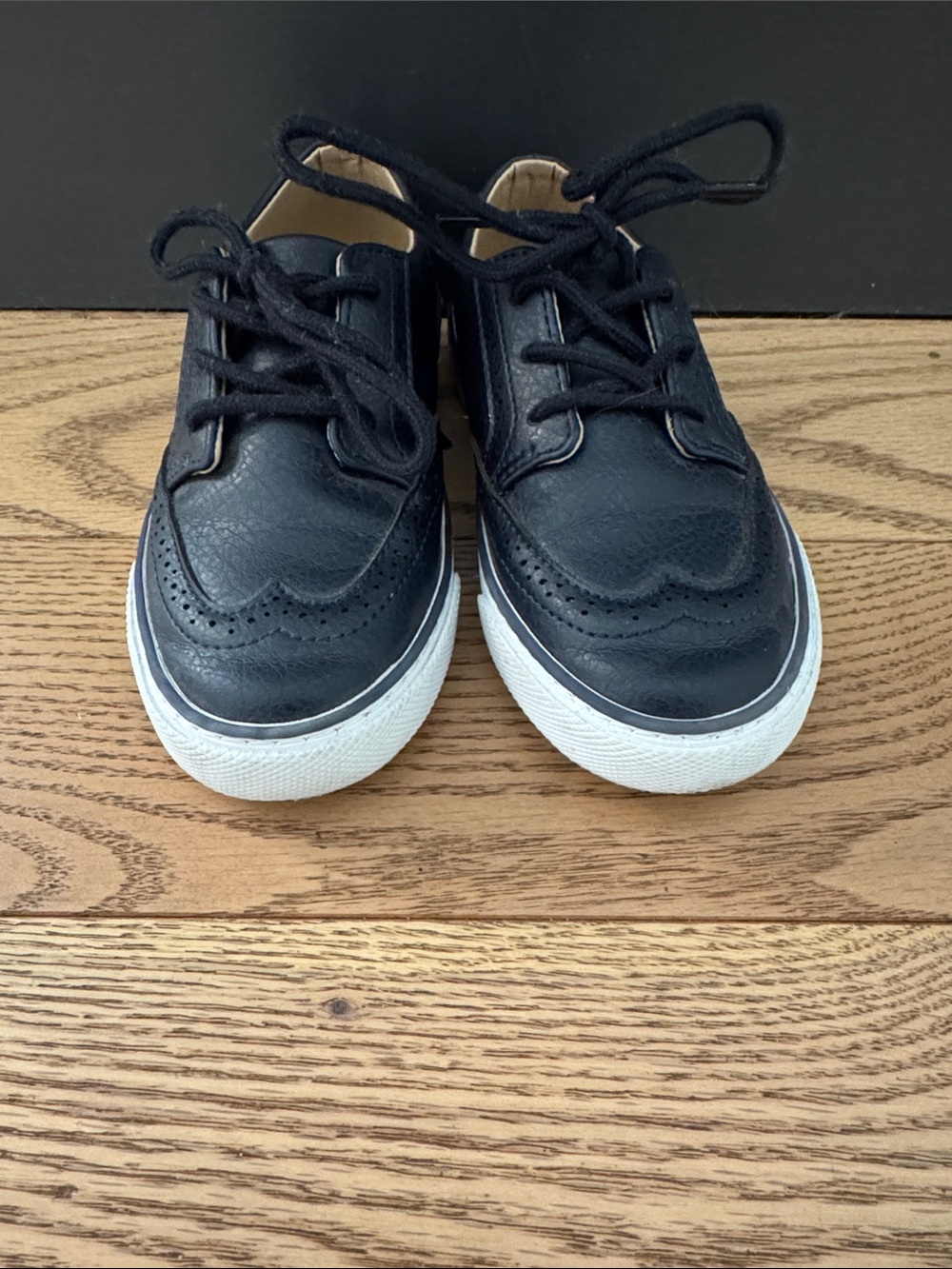 Kids Navy Lace-Up Wingtip Sneakers